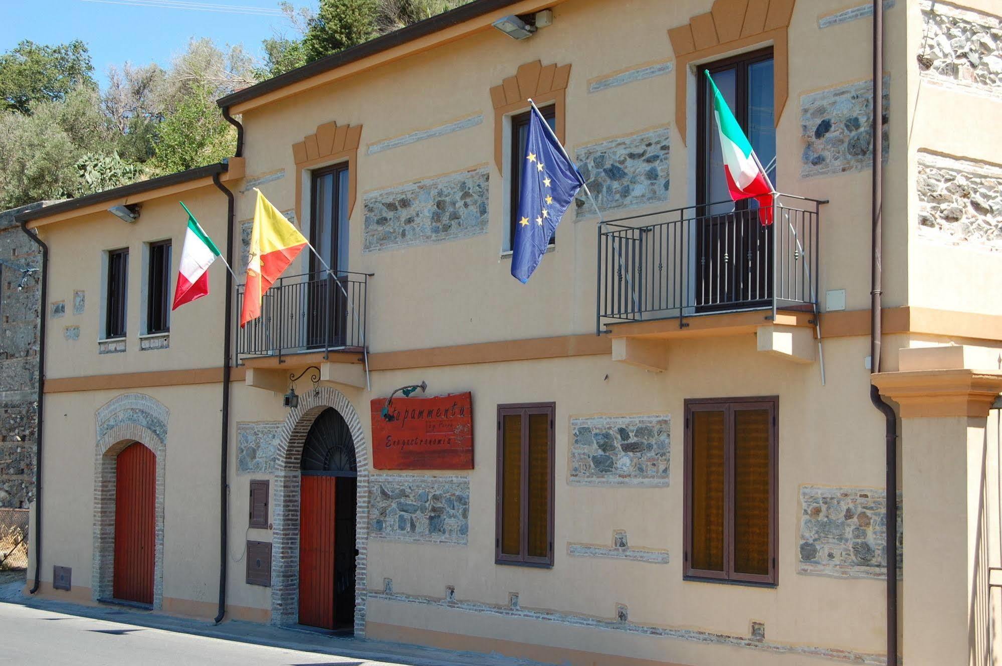 Agriturismo Parra Santa Lucia del Mela Экстерьер фото